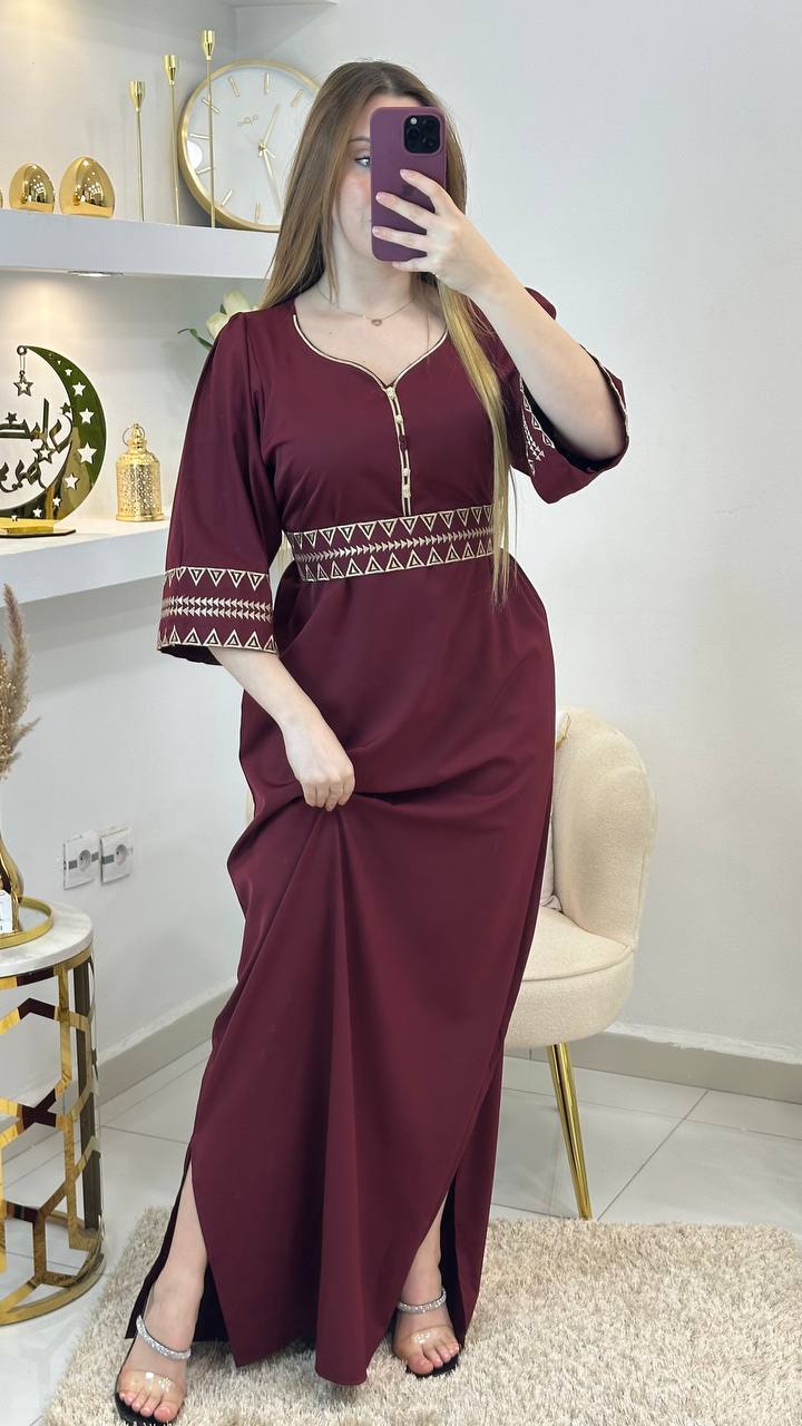 robe broderie grenat - Image 4